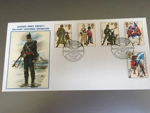 GB SELLOS RAROS EJÉRCITO BRITÁNICO PRIMER DÍA CUBIERTA 1983 EJÉRCITO MILITAR UNIFORMES VALOR - Imagen 1 de 1