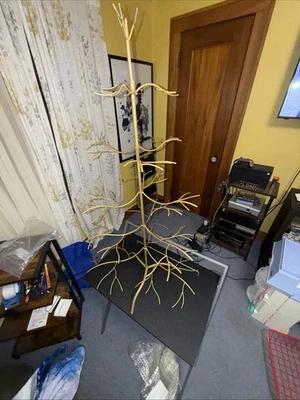 Árbol de Navidad de metal para exhibición de adornos y joyas de 3 pies Foto 1 de 4