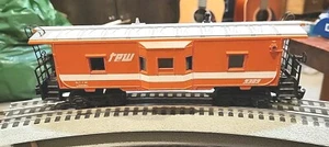 O Gauge LIONEL 9309 TRW Bay Window Caboose. - Picture 1 of 6
