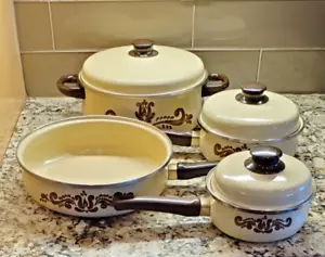 Pfaltzgraff VILLAGE Cookware Set 5 Pc DUTCH OVEN SKILLET SAUCE PANS Beige Brown - Picture 1 of 20