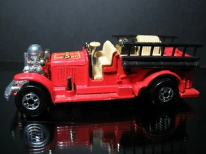 RED OLD NUMBER 5 FIRE TRUCK ENGINE LOOSE HOT WHEELS 1/64 DIECAST CAR - Picture 1 of 7