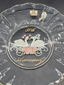 Fenton 50 Aniversario Placa Cisnes y Flores Con Borde Dorado 9 pulgadas de Diamante - Imagen 1 de 11