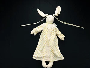 Muñeca de trapo de arte popular orejas flop de conejo lunares y encaje 24 pulgadas de largo juguetes de colección - Imagen 1 de 15