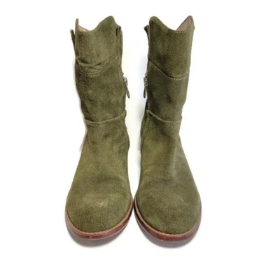 Adrienne Vittadini Fonzie 靴子 绿色麂皮绒 尺寸 8 中筒 — 第 1/4 张图片