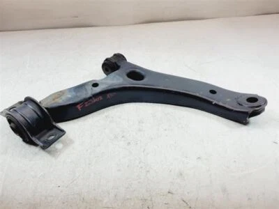 Ford Transit Connect 2010 2011 2012 2013 brazo de control inferior delantero derecho  Foto 1 de 4