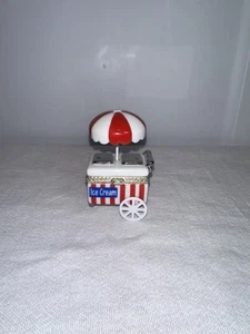 PHB Porcelain Hinged Trinket Box Ice Cream Cart With Sundae - Picture 1 of 5