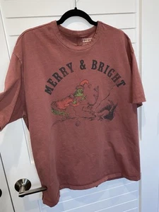 🌟 Women’s Dr. Seuss Graphic Tee By American Eagle! - Picture 1 of 3