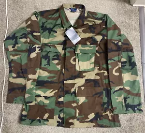 Propper 4 Pocket Coat Poly Cotton Woodland camo F5454 Size Large - Picture 1 of 6