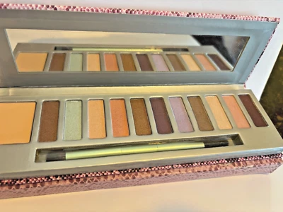 MALLY  LOVING LIFE SHADOW PALETTE - CITYCHICK    12 COLORS + Brush  - New in Box - Image 1 of 4