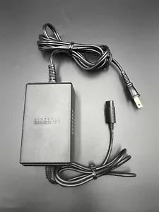 Alimentatore originale ufficiale Nintendo Gamecube PSU DOL-002 regione Giappone - Foto 1 di 5