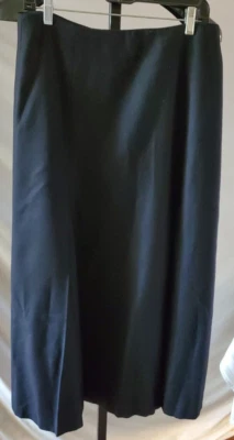 Saia Midi Adrienne Vittadini Preta Lã Tamanho 8 - Imagem 1 de 4