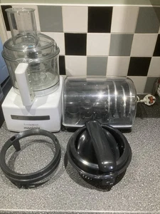 Magimix 4200 Food Processor In White In Excellent Condition - Picture 1 of 17