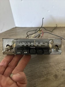 Vtg OEM Toyota Fujitsu Ten Ltd AM/FM Car Stereo Radio 00851-00001 Made In Japan - Picture 1 of 8