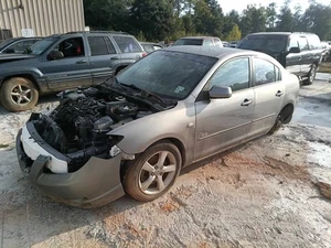 05 06 MAZDA 3 Spindle Knuckle Front Left - Picture 1 of 13