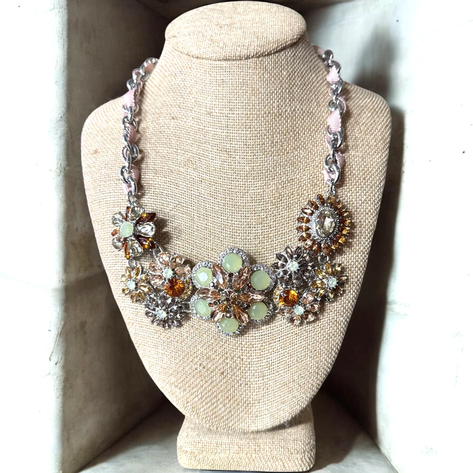 TALBOTS Gold Tone Multicolored Crystal Flower Statement Necklace T490 - Image 1 of 4