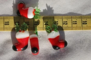 Botas de Papá Noel de vidrio de 20x10 mm cuentas murano artesanías fabricación de joyas 4 cuentas/L112 - Imagen 1 de 2