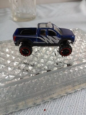Toyota Tundra azul todoterreno Hot Wheels '10 escala 1:64 Foto 1 de 4