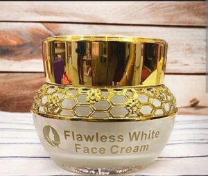 Flawless White Glowing Face Cream 30g With SPF30 - Anti-Aging, New Improved - Picture 1 of 1