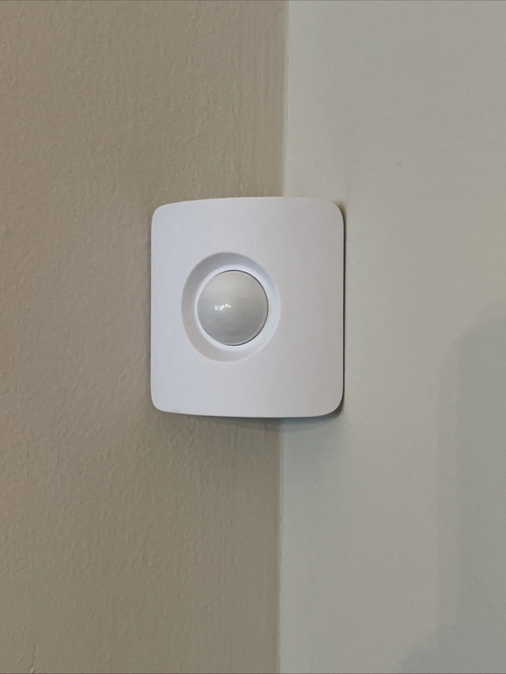 Sensor de movimiento SimpliSafe - Usado Foto 1 de 1