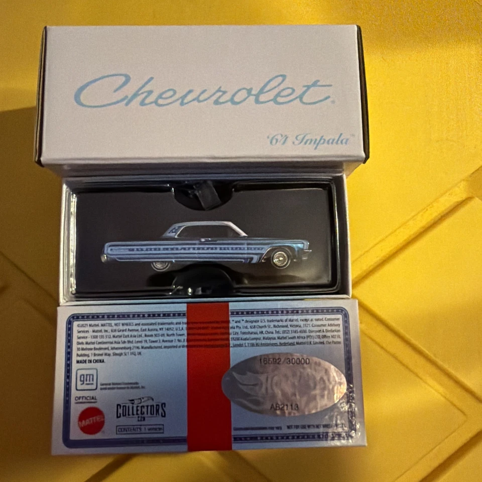 Muñeco de nieve Hot Wheels 2021 RLC Holiday Chevy '64 Impala 16592/30000 número bajo Foto 1 de 1