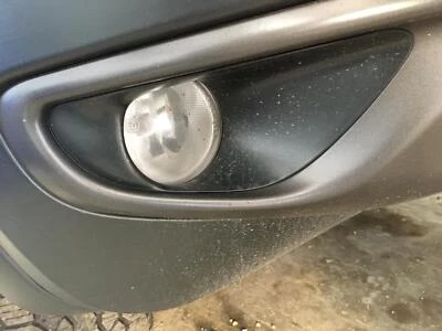 Used Driving Light fits: 2016 Jeep Cherokee Fog-Driving bumper mounted round Gra - Imagem 1 de 4