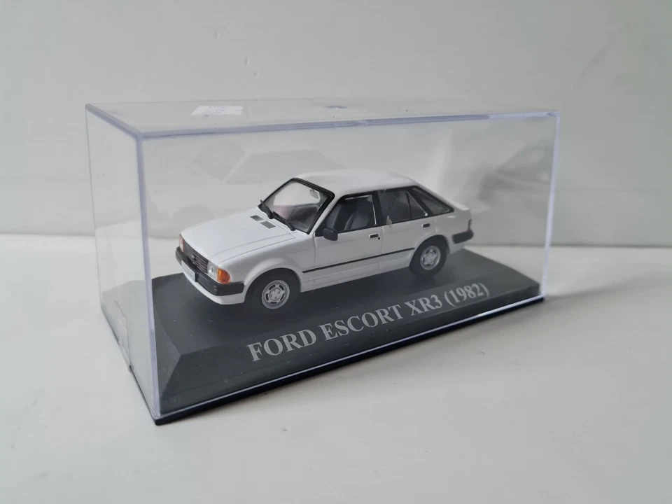 Ford Escort 1.3 GL 1982 - DIE-CAST IXO/ALTAYA 1:43 - Immagine 1 di 1