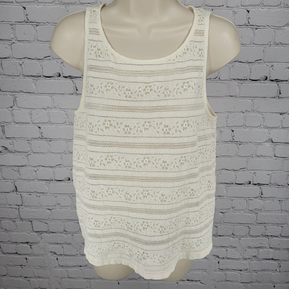 Regata Everly Marfim Floral Renda Semi Transparente Boho Praia Fabricada nos EUA Tamanho Médio M - Imagem 1 de 4