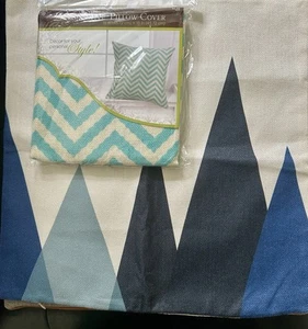 Two Pillow Covers 18”x 18” Geometric Design NWOT - Picture 1 of 5