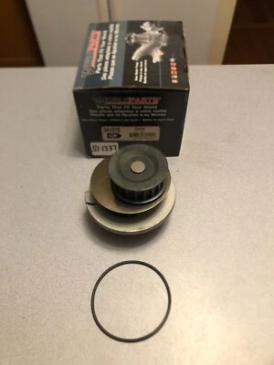 Водяной насос двигателя Gates 41018 подходит для седана Pontiac LeMans 1988 1989 1990 годов выпуска 1,6 л - Изображение 1 из 4