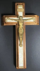 Vintage Wooden Crucifix Cross Last Rites / Sick Call Candles & Holy Water Bottle - Picture 1 of 13
