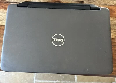 Computadora portátil Dell Vostro 1540i3-1ª generación 2 GB de RAM sin disco duro sin teclado sin batería Foto 1 de 4