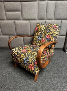 Jindřich Halabala armchair in printed fabric - Picture 1 of 11