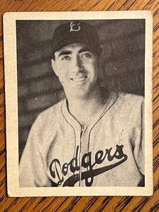 1939 Play Ball Van Lingle Mungo Card #111 - See Photos and Description