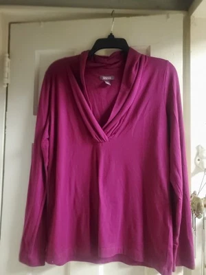 Camisa feminina Kenneth Cole Fuschia roxa manga longa plissada gola V tamanho G grande - Imagem 1 de 4