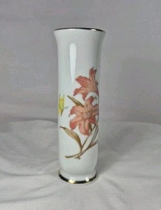 Vaso vintage porcellana giapponese gigli rosa e farfalla gialla 7" bocciolo - bordo oro - Foto 1 di 11