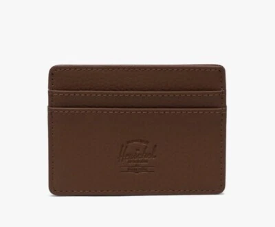 NUEVO CON ETIQUETAS Herschel Supply Company Charlie Cartera de Cuero Vegano Sillín Marrón Foto 1 de 3