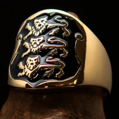 STUNNING MENS BRASS COSTUME RING THREE 3 LIONS COAT OF ARMS BLACK SIZE 10 - Image 1 of 4