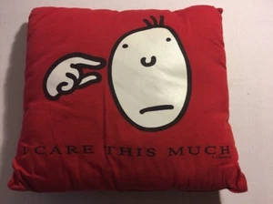 Almohada decorativa vintage 1995 ""I Care This Much"" J Benton - Imagen 1 de 6