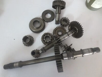 Honda Big Red MUV 700 2009 usado OEM transmisión Tranny engranajes Foto 1 de 4