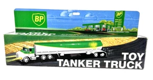 Remolque cisterna/camión RTR 1994 Bp Toy -tractor cabina corta 14" sonido y luces/bocina - Imagen 1 de 14