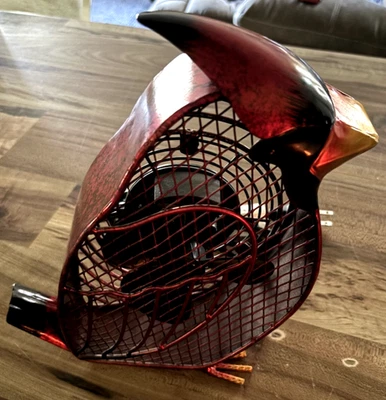 Ventilador eléctrico DECO BREEZE rojo cardenal escultura de metal 11" de alto Foto 1 de 4