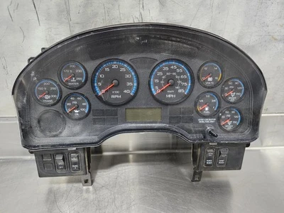 Cuadro de instrumentos International WorkStar 7300 usado OEM 3626975F93 probado Foto 1 de 4