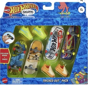 Hot Wheels Juego de 4 diapasones y 2 juegos de zapatos de skate - Imagen 1 de 5