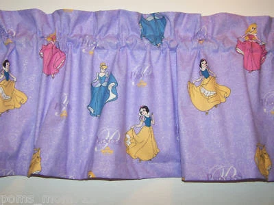 CENEFA VENTANA FORRADA 42X12 DISNEY PRINCESA CENICIENTA BELLE BLANCO COMO LA NIEVE BELLEZA Foto 1 de 2