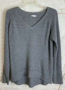 Maurices Womens Gray V Neck Long Sleeve Pullover Sweater Size L - Picture 1 of 3