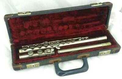 Flauta Bundy de Selmer EE. UU. con estuche instrumento musical de colección serie # 48120 EE. UU.  Foto 1 de 4