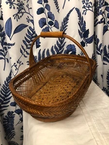 VTG Large Flower or Bread Basket Bamboo delicate handwoven 14x10x10" - Picture 1 of 19