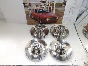 ALFA ROMEO 2000 - COPPETTE CERCHI CROMATE CON LOGO ALFA ROMEO - Imagen 1 de 3