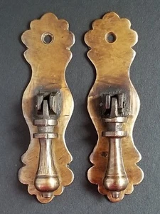 2 Colgante de lágrima Adornado Manijas de latón Cajón Tirones festoneados hacia atrás 3 3/4" #H41 - Imagen 1 de 7