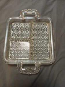 Schweres Vintage Relish Vertiefung Glas Quadratisch Gerippt Tablett mit Griffen 9 1/2"  - Bild 1 von 24